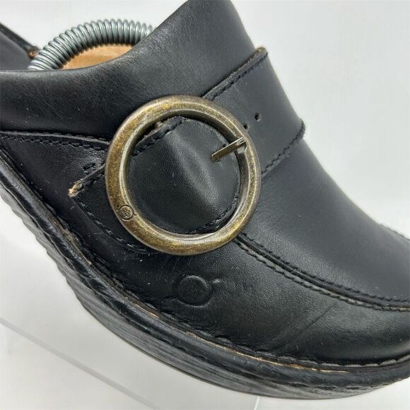 Born Women's Black Leather Slip On Mules Size 9 Buckle Accent Fall Comfort - Picture 2 of 13